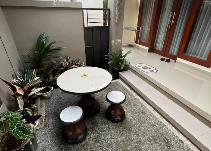 Toekad Sari * Ubud
