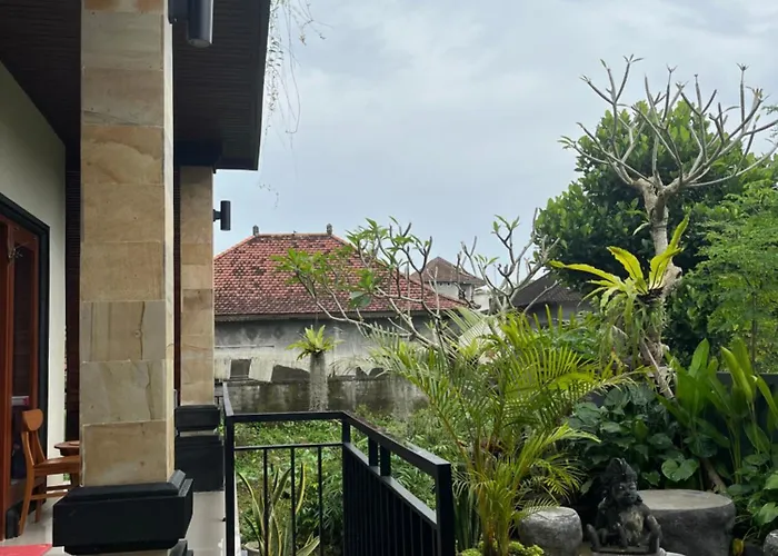 Toekad Sari